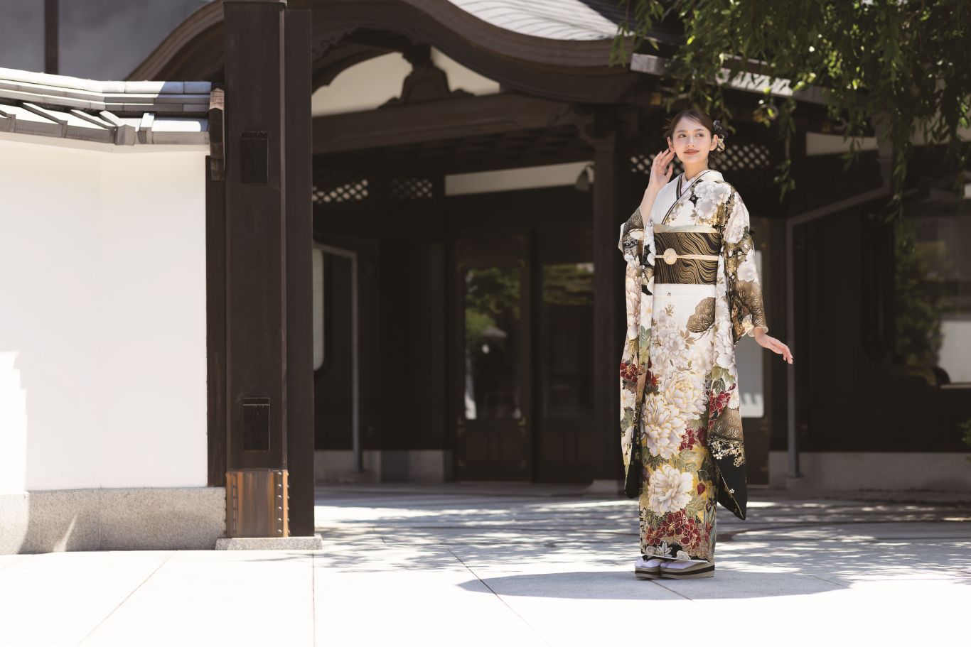 一生に一度の晴れ舞台を彩るあなただけの振袖を